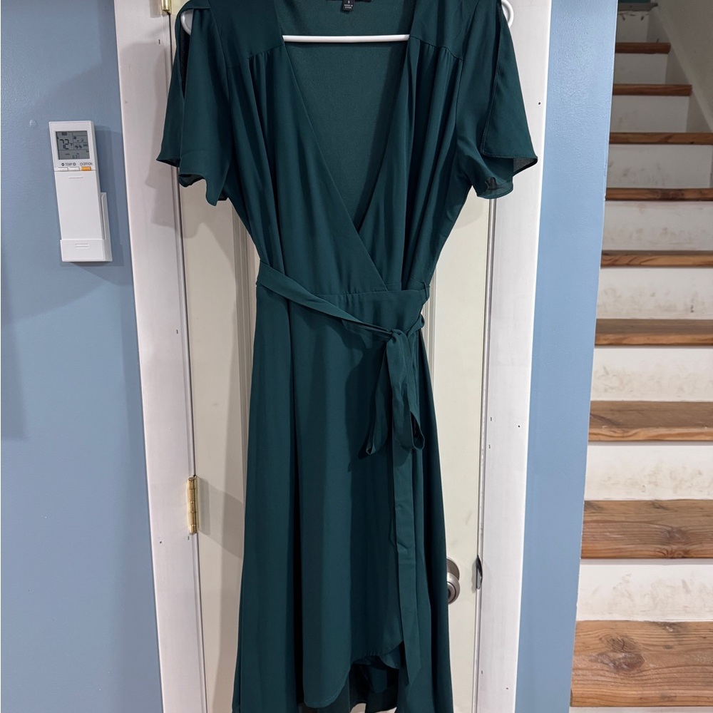 Lulu's Rise to the Occasion Emerald Midi Wrap Dress - Picture 5 of 9